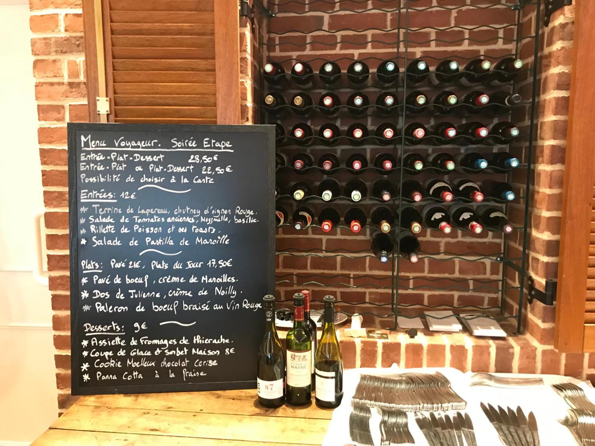 Logis Hotel & Restaurant La Paix Le Nouvion-en-Thierache 外观 照片