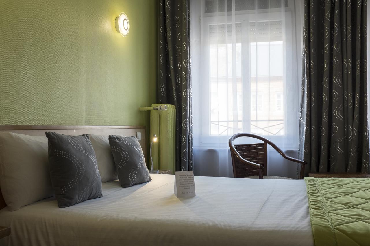Logis Hotel & Restaurant La Paix Le Nouvion-en-Thierache 外观 照片